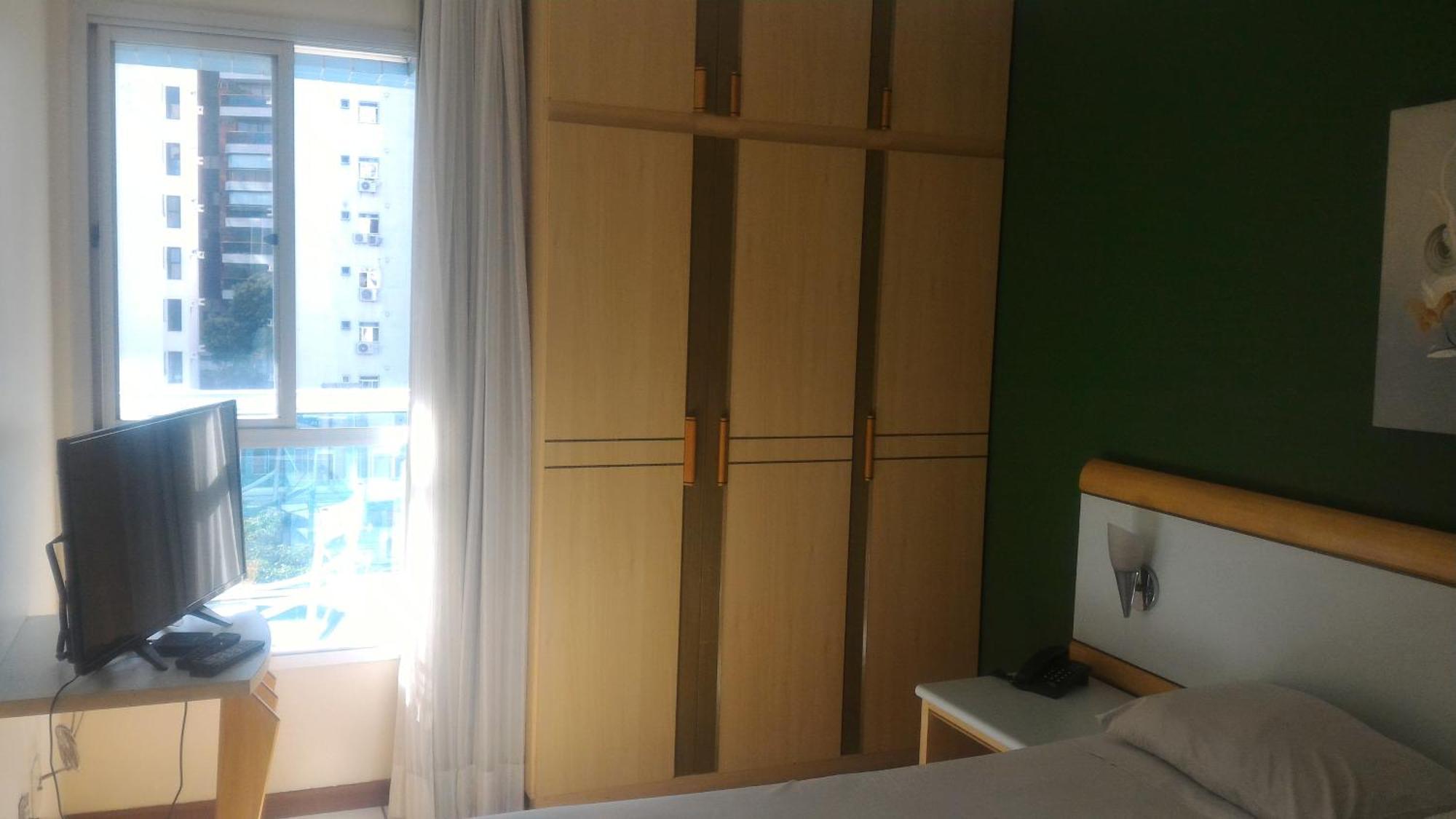 Apart Hotel Quartier Latin Витория Экстерьер фото