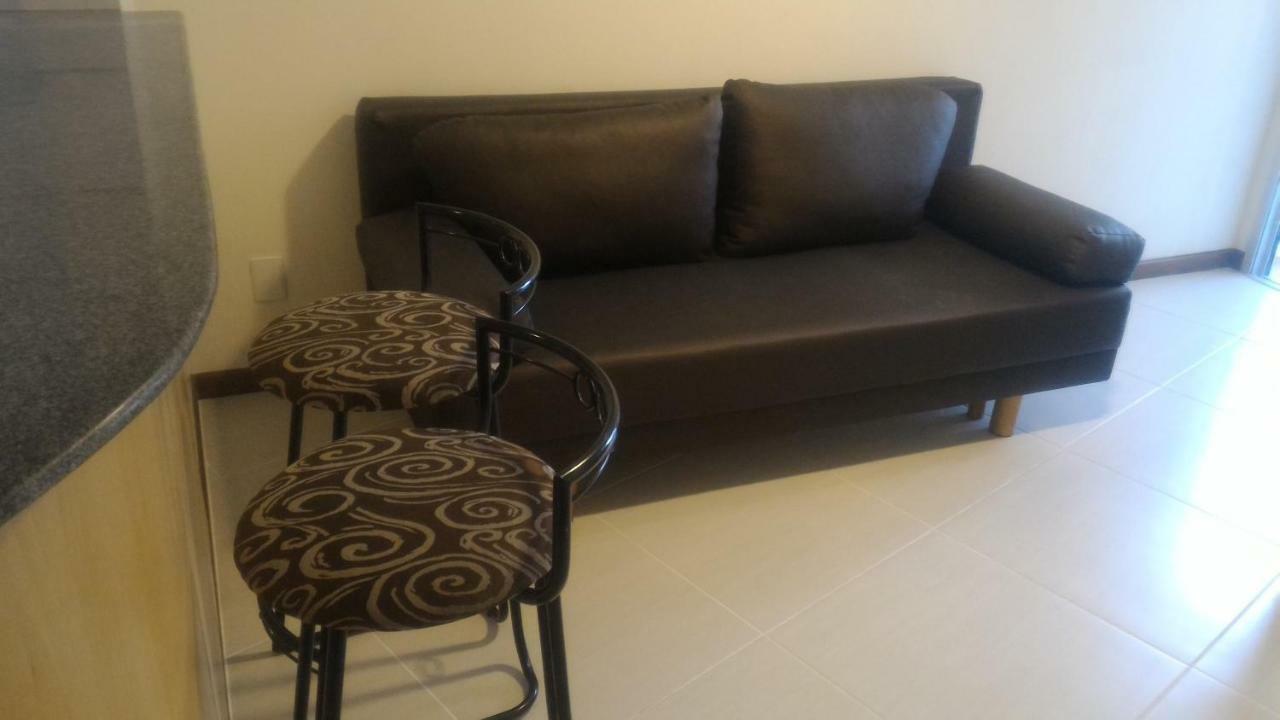 Apart Hotel Quartier Latin Витория Экстерьер фото
